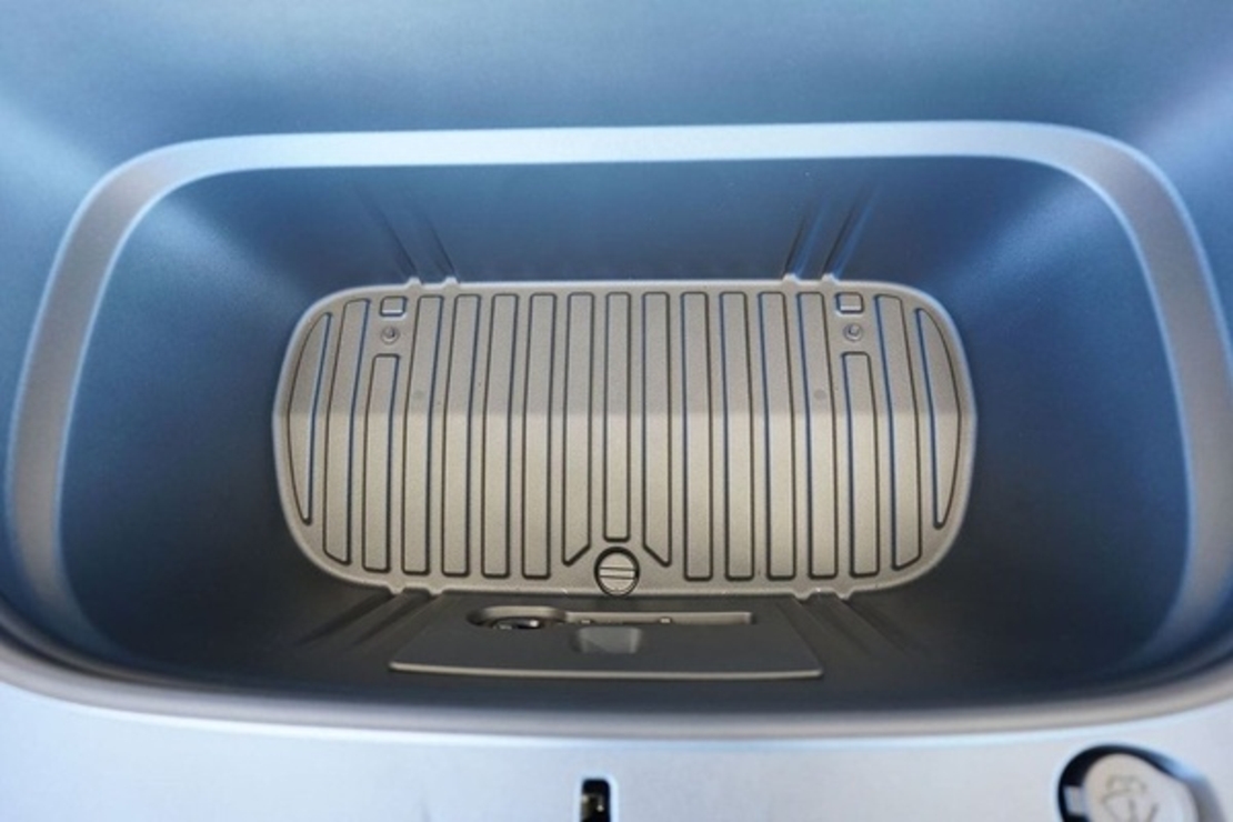 Tavita portbagaj Tesla Model Y Juniper Facelift, fabricatie 2025 - prezent, caroserie suv, portbagaj fata
