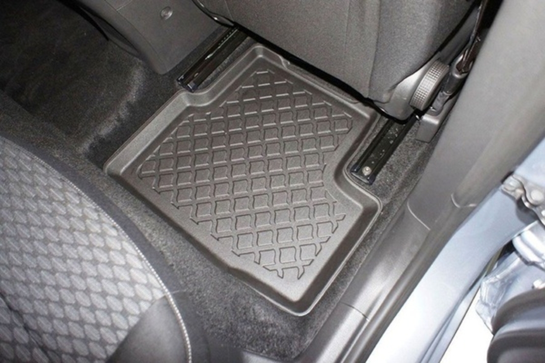 Covorase auto tip tavita Opel Astra K fabricatie 2015 - prezent