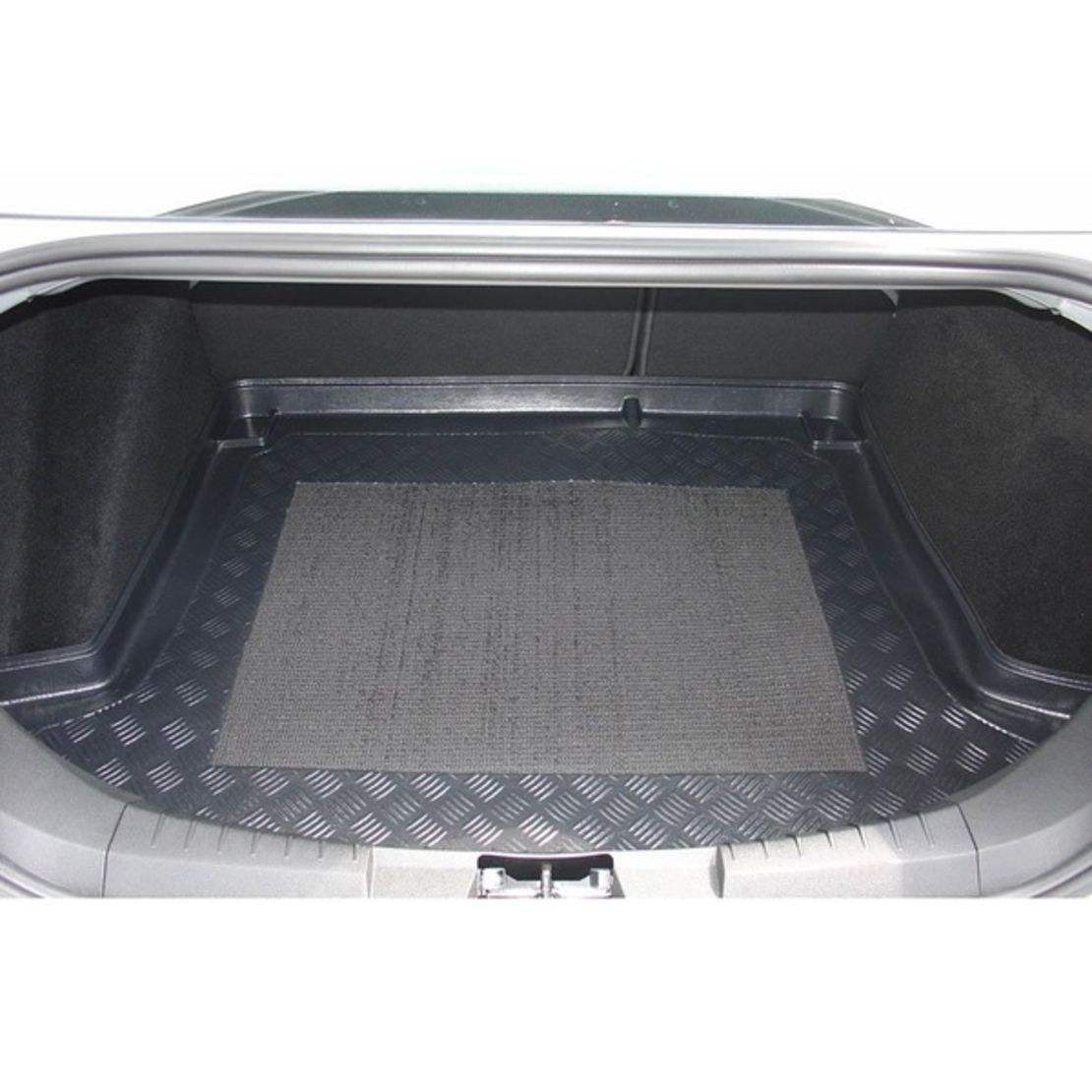 Tavita portbagaj Ford Focus II caroserie sedan fabricatie 2005 - 2010