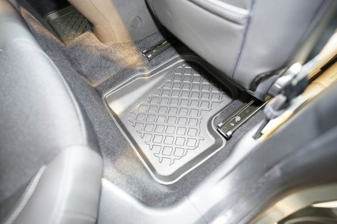 Covorase auto tip tavita Alfa Romeo Junior Hybrid, fabricatie 04.2024 - prezent, caroserie suv