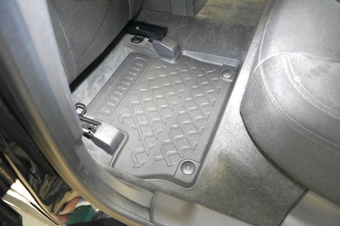 Covorase auto tip tavita 602584