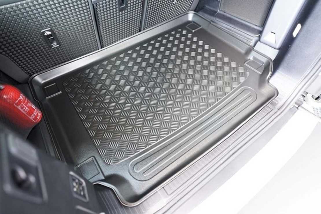 Tavita de portbagaj Land Rover Defender (L663) 110, anul de fabbricatie 01.2020 - prezent, caroserie SUV - 5 locuri