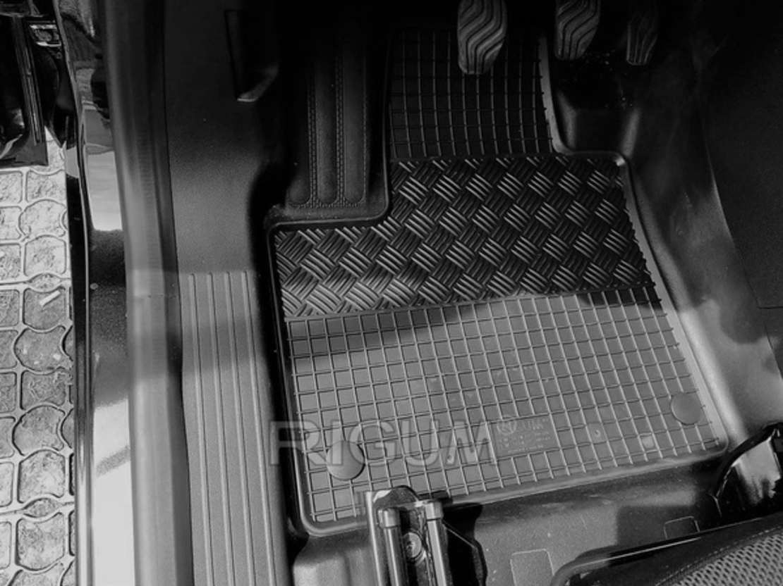 Covorase din cauciuc MERCEDES Citan, anul de fabricatie 2022 - prezent - 2 locuri