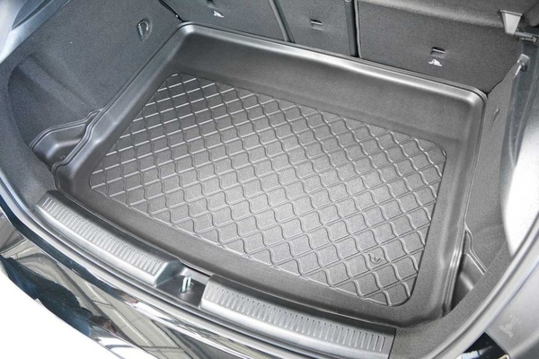 Tavita de portbagaj Mercedes Clasa A W177, caroserie hatchback, fabricatie 05.2018-prezent