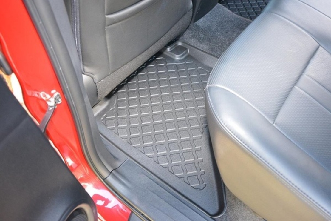 Covorase auto tip tavita Toyota Hilux fabricatie 08.2016 - prezent