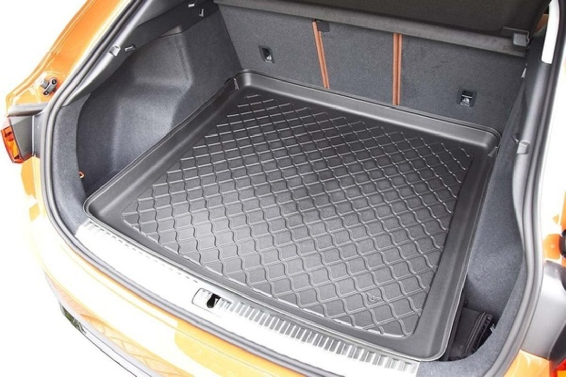 Tavita de portbagaj Audi Q3 II Sportback, caroserie SUV, fabricatie 09.2019 - prezent, portbagaj superior