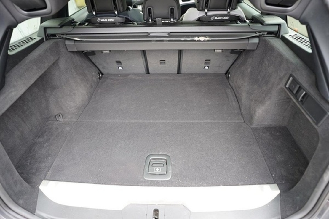Tavita de portbagaj BMW 3 (G21) x-drive Plug-in Hybrid Touring, anul de fabricatie 07.2019 - prezent, caroserie Combi