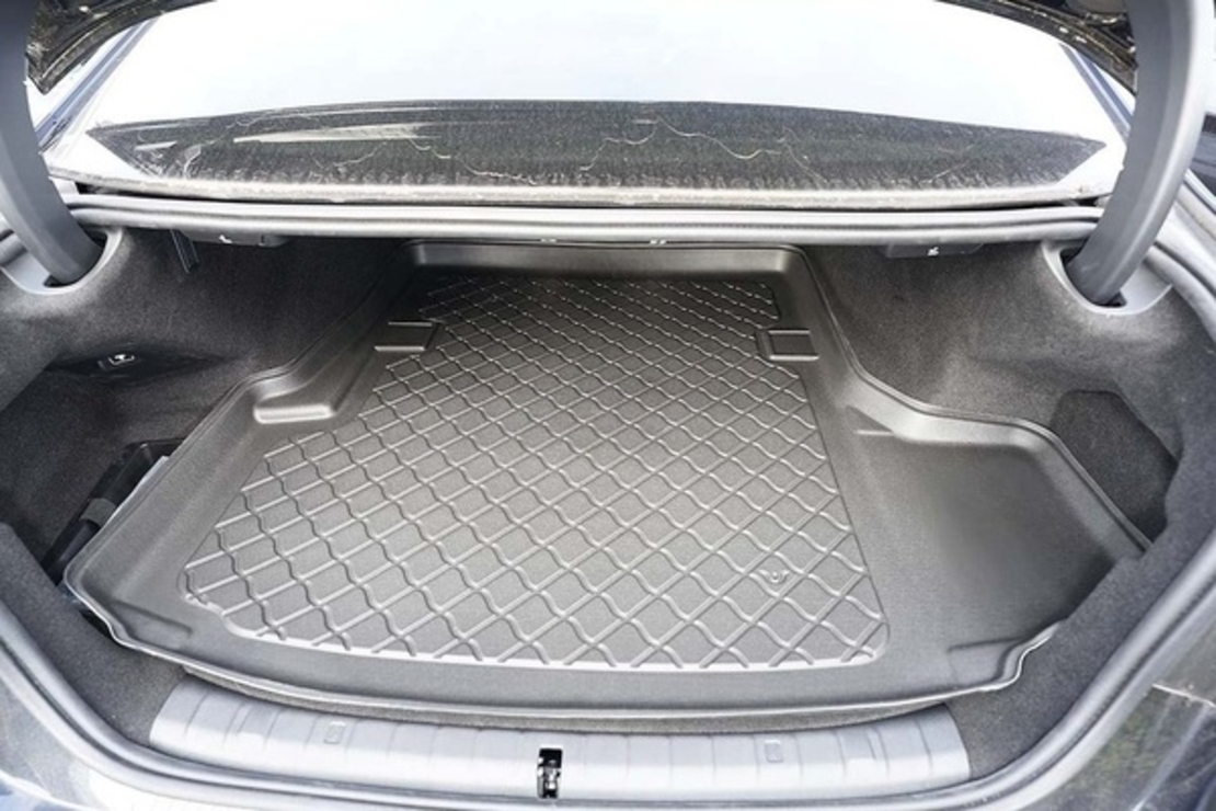 Tavita portbagaj BMW Seria 5 G30 Plug-in Hybrid, caroserie sedan, fabricatie 03.2017 - prezent