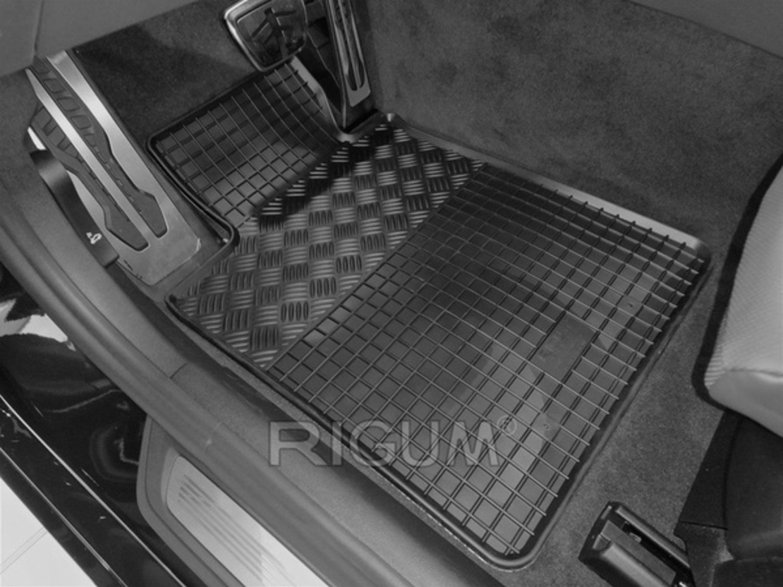 Covorase auto BMW Seria 5 G31 PHEV fabricatie 03.2017 - 09.2023, caroserie combi #1