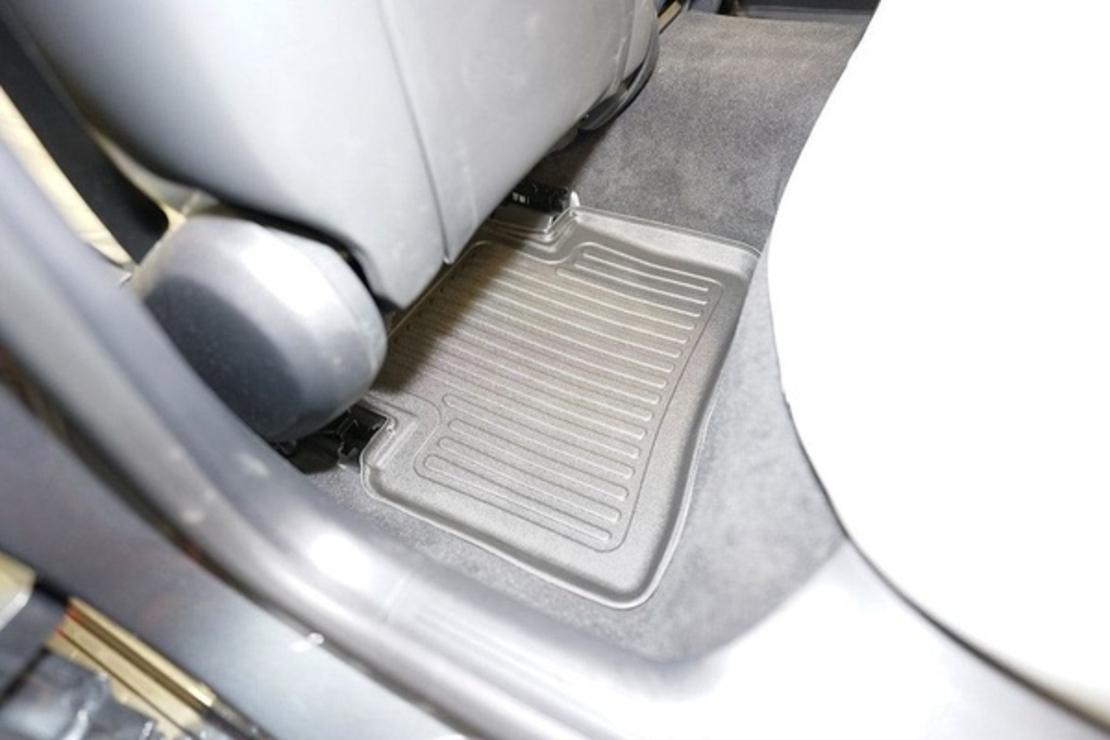 Covorase tip tavita Mercedes C-class W206 Plug-in Hybrid, anul de fabricatie 10.2021 - prezent, caroserie Sedan