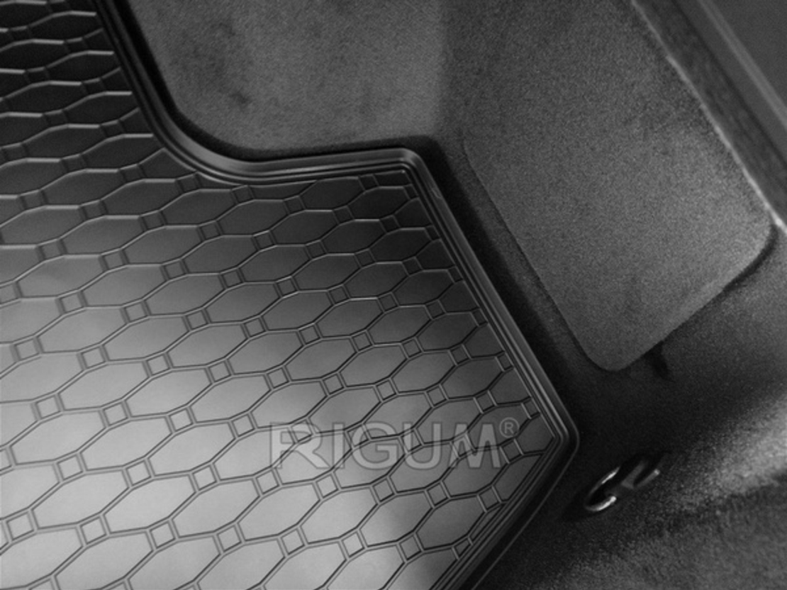 Tavita de portbagaj BMW Seria 3 G21, anul de fabricatie 06.2019 - prezent, caroserie Combi