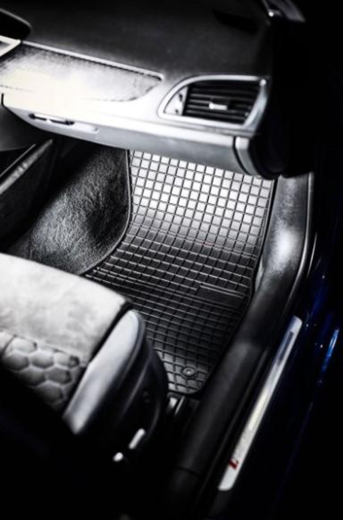 Covorase din cauciuc Mazda CX-7, anul de fabricatie 2006-2009
