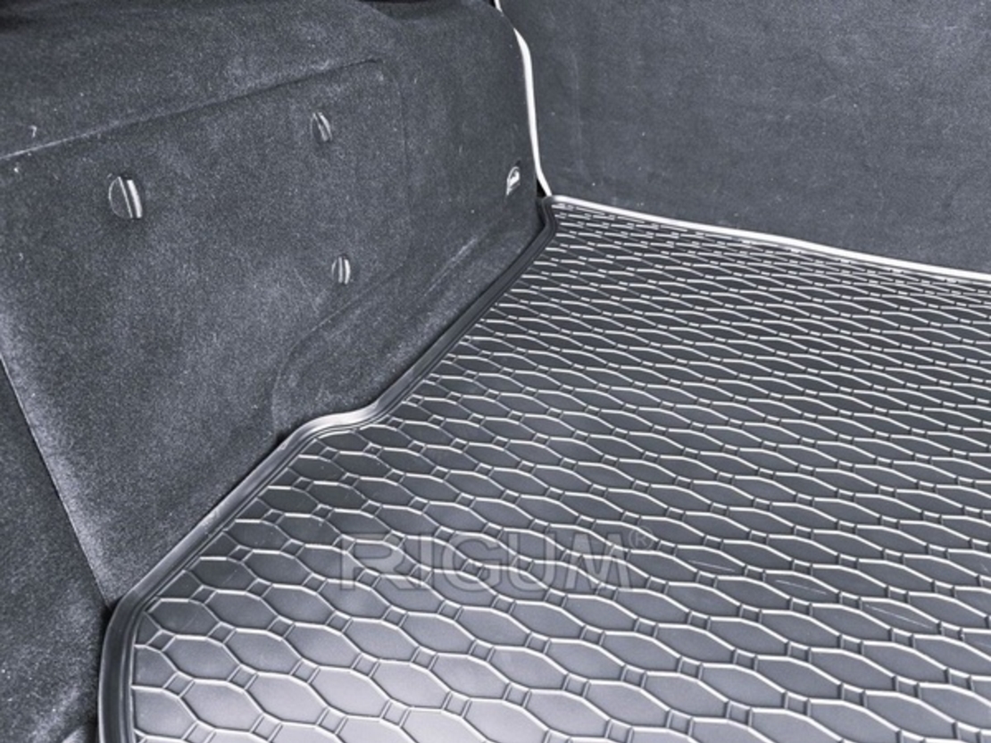 Tavita portbagaj Ford Mondeo IV, anul de fabricatie 2007-2014, caroserie Combi
