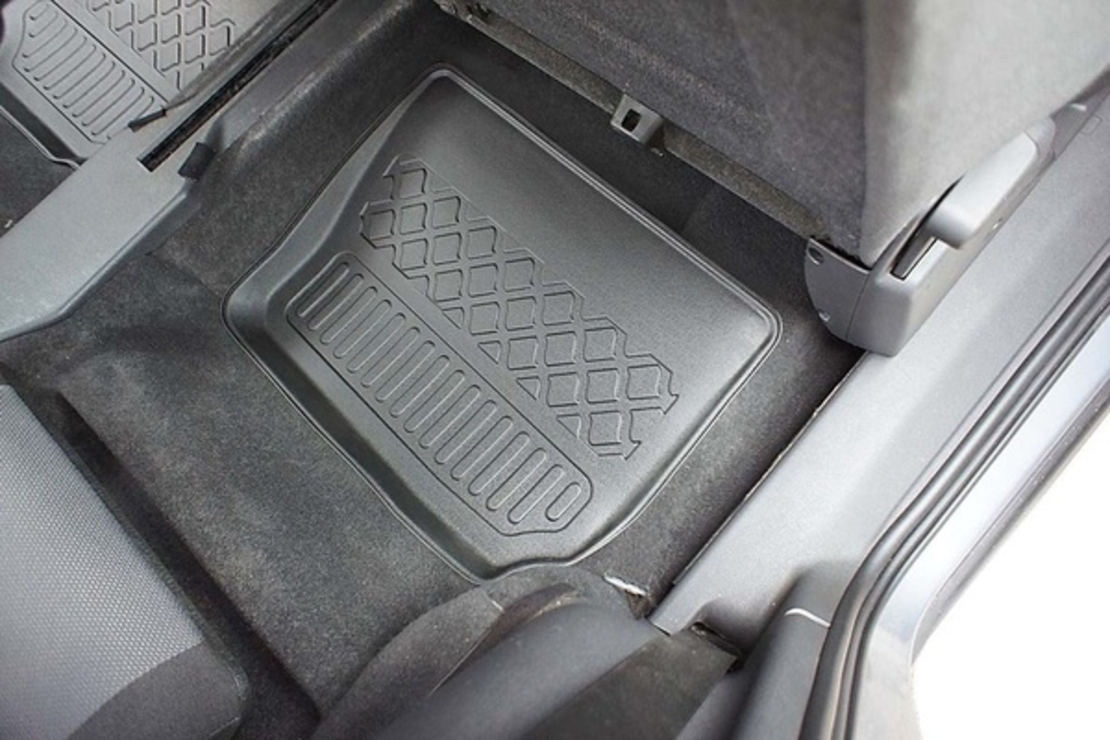 Covorase auto tip tavita 692368