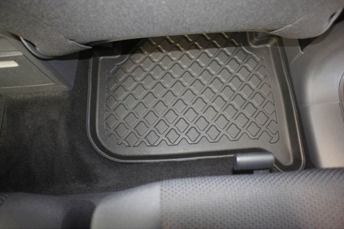Covorase auto tip tavita VW Touran fabricatie 2003 - 2015