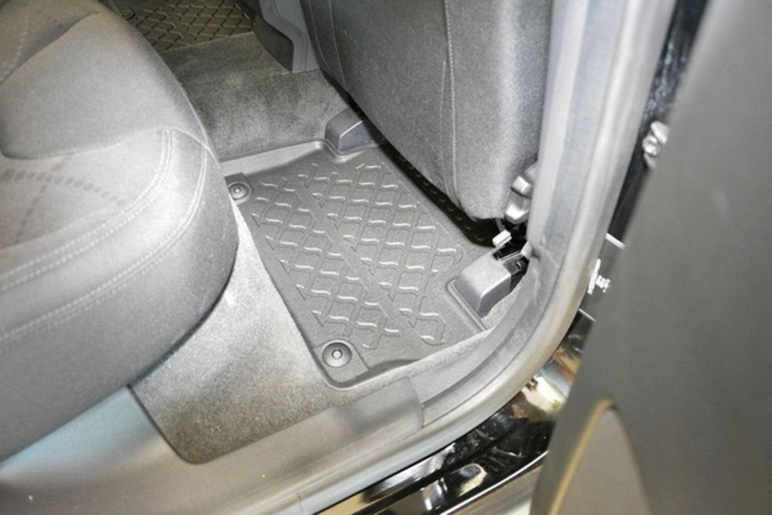 Covorase auto tip tavita 602584