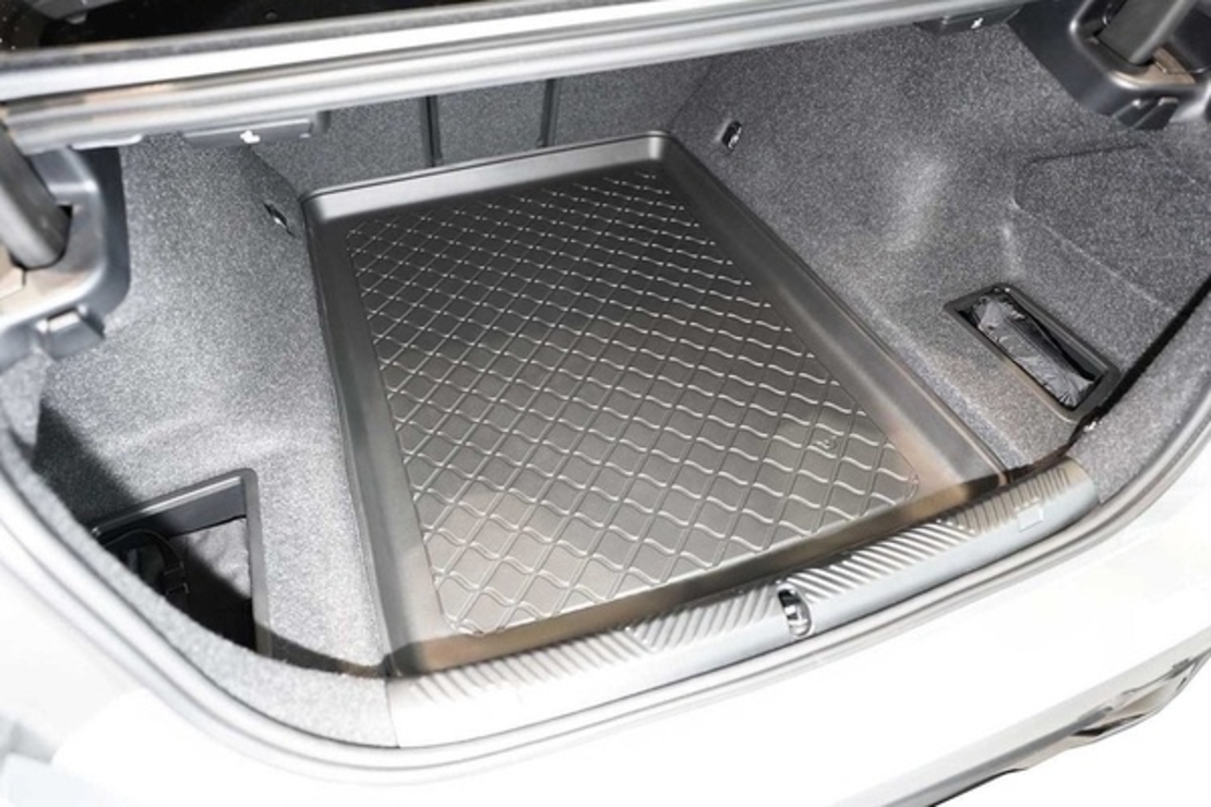 Tavita de portbagaj BMW Seria 5 G60, caroserie Sedan, fabricatie 10.2023 - prezent (nu corespunde pentru PHEV si EV)