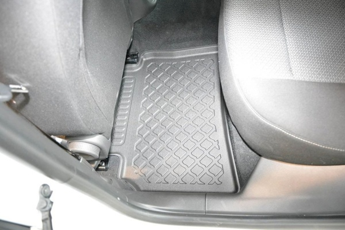 Covorase auto tip tavita Opel Insignia fabricatie 2017 - prezent