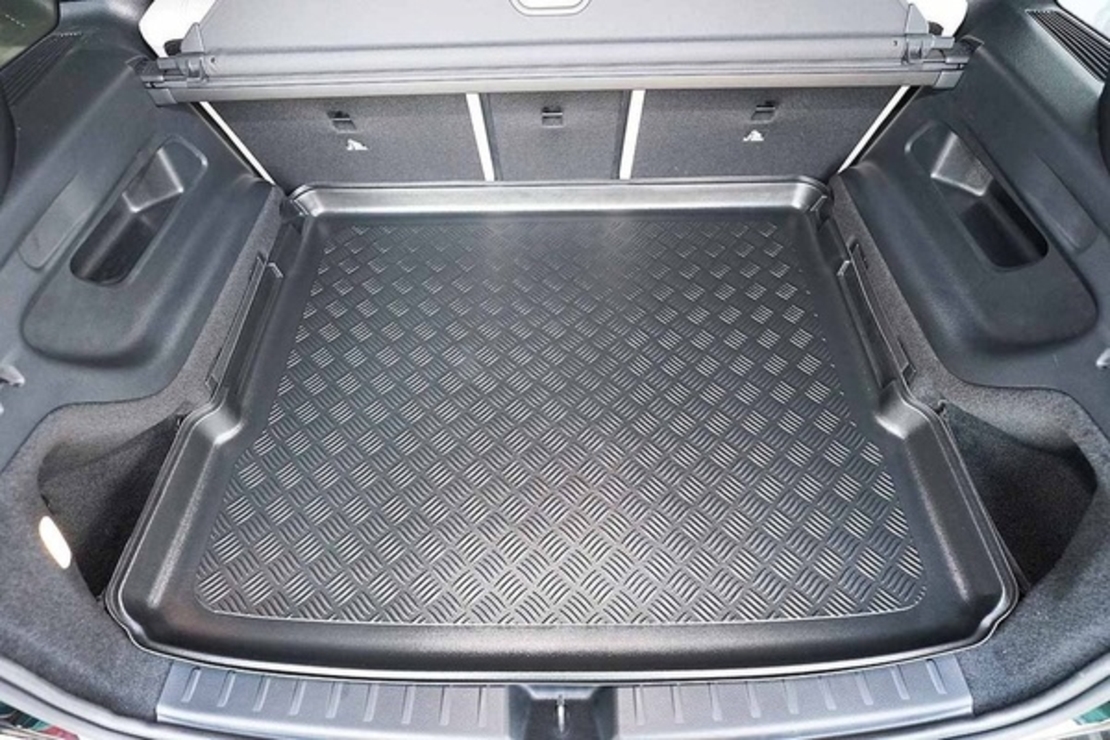 Tavita portbagaj Mercedes GLB X247, fabricatie 11.2019 - prezent (portbagaj superior)