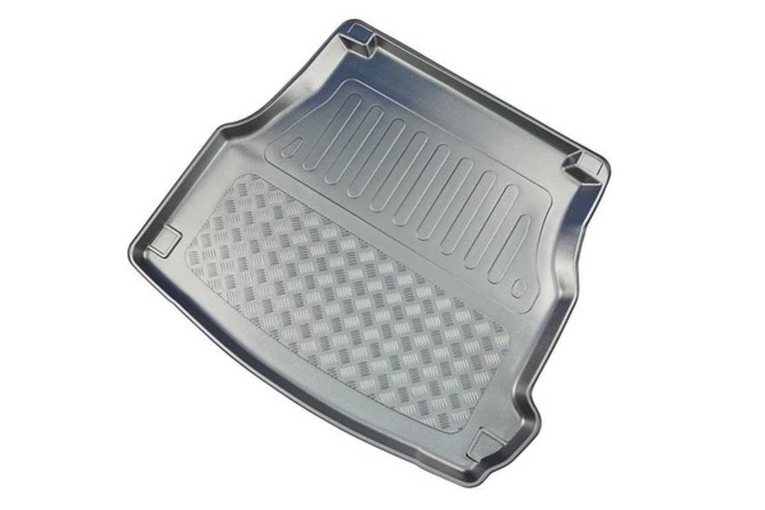 Tavita de portbagaj Mercedes clasa C W206, anul de fabricatie 06.2021 - prezent, caroserie Sedan
