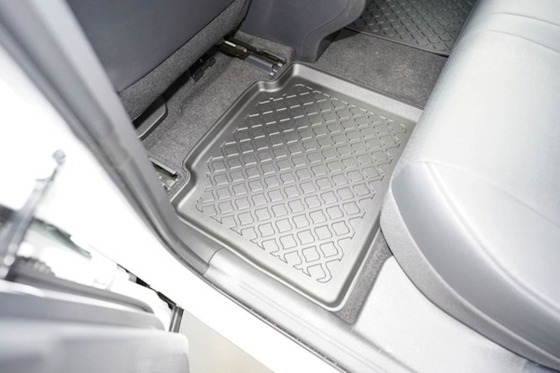 Covorase auto tip tavita Lexus RZ 450e fabricatie 03.2023 - prezent, caroserie suv