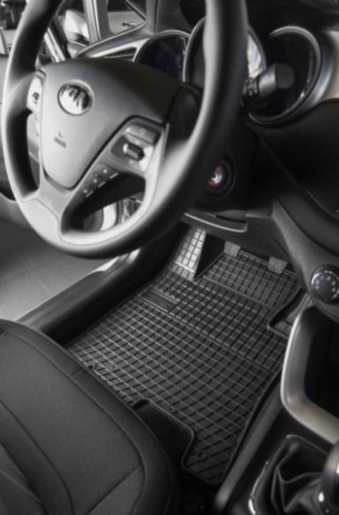Covorase din cauciuc Toyota Yaris Cross, anul de fabricatie 2021 - prezent