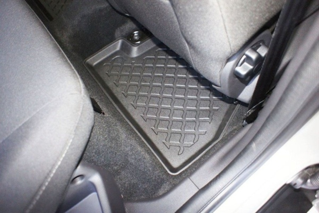 Covorase auto tip tavita Ford Focus fabricatie 03.2011 - 08.2018
