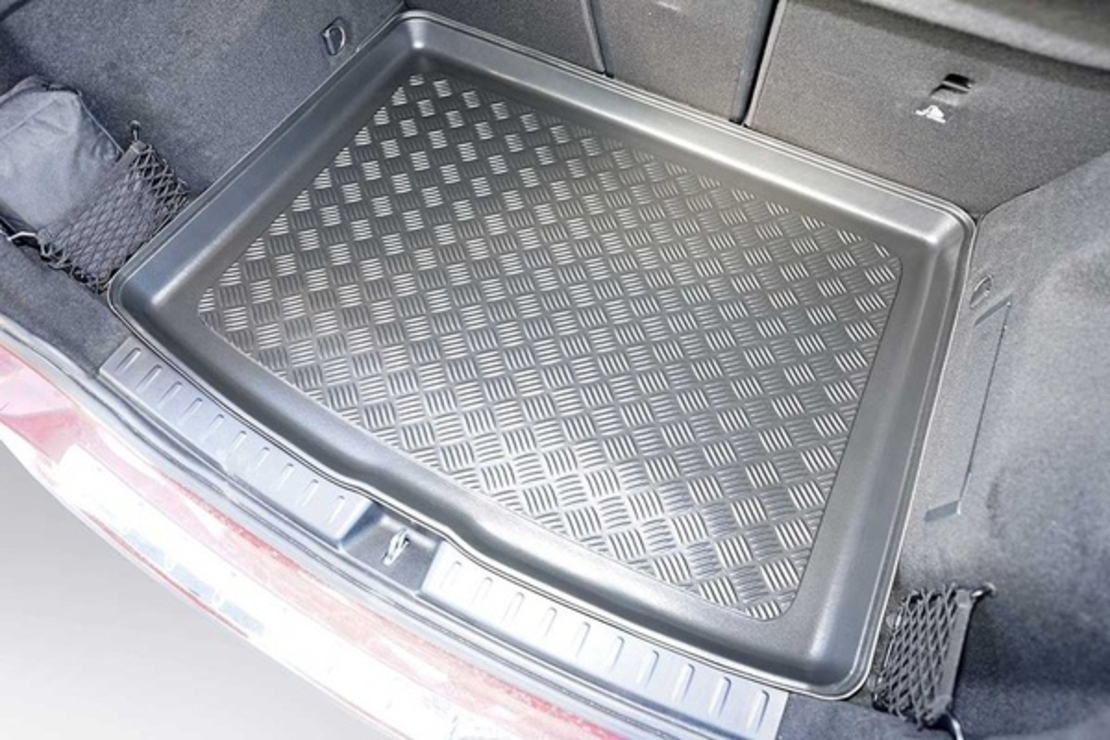 Tavita de portbagaj Mercedes GLA (H247) Plug-in Hybrid, anul de fabricatie 04.2020 - prezent, caroserie SUV