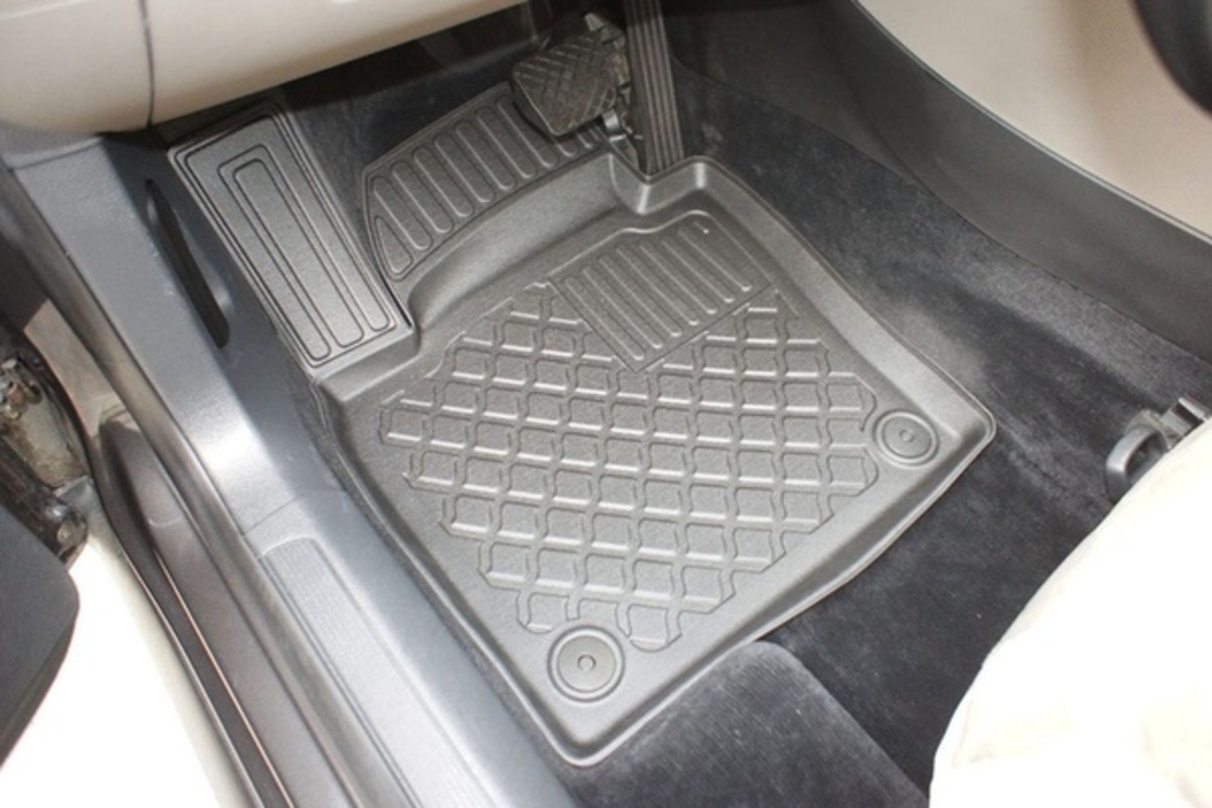 Covorase tip tavita Volkswagen Passat B7, caroserie Combi, fabricatie 10.2010 - 11.2014 #1