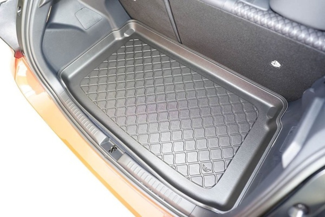 Tavita portbagaj premium Toyota Yaris IV Hybrid, fabricatie 09.2020 - prezent (portbagaj mai sus)