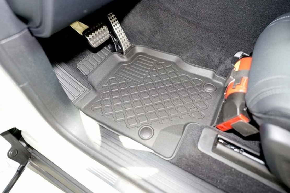 Covorase auto tip tavita 604001