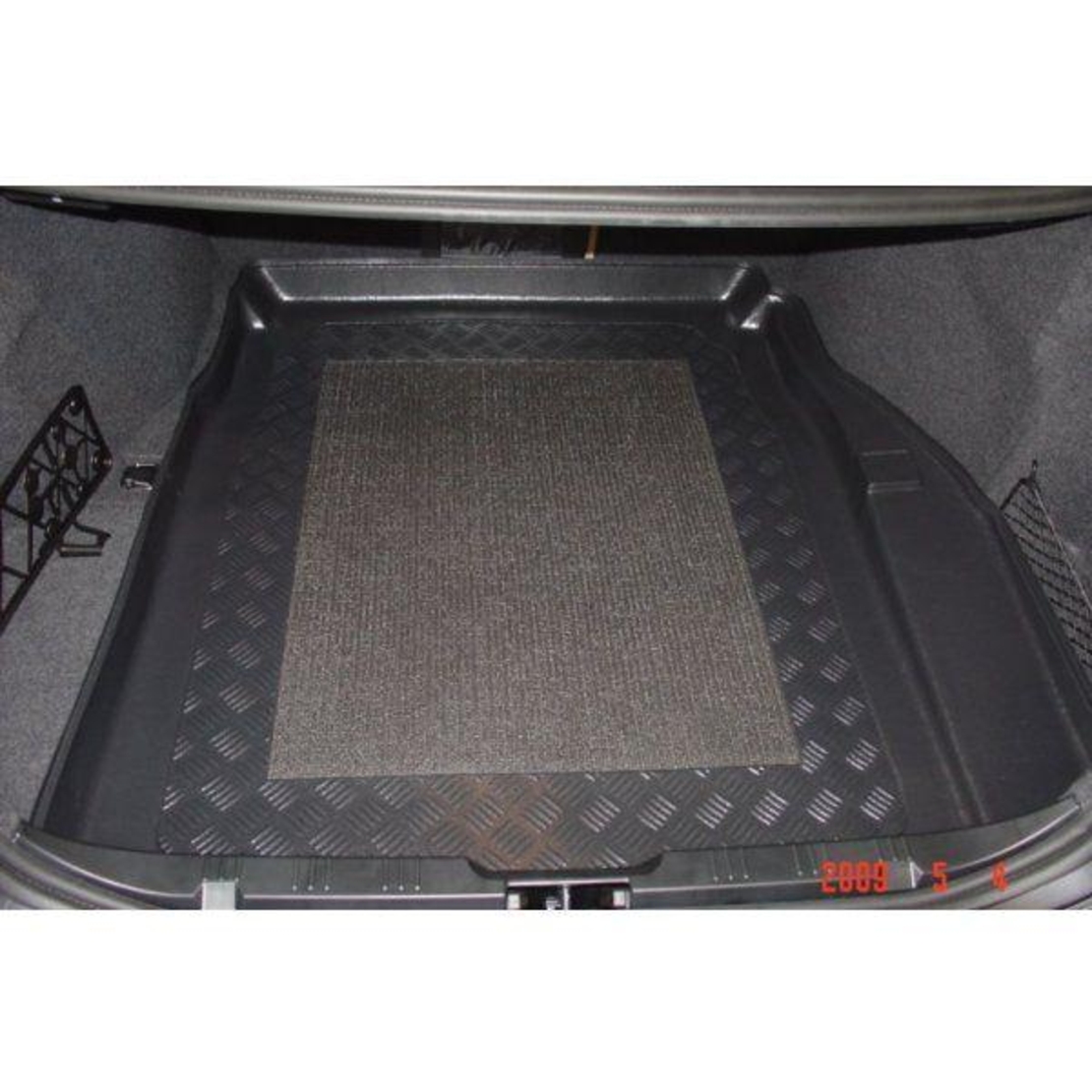 Tavita portbagaj BMW Seria 5 E60 caroserie Sedan fabricatie 07.2003 - 2010 (cu buzunar de plastic pe stanga)