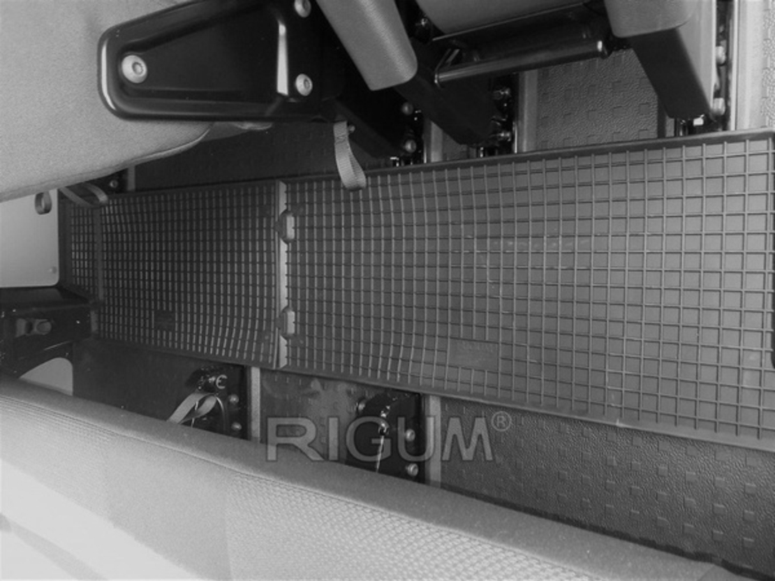 Covorase auto VW T5 / T6 Transporter fabricatie 2006 - prezent (randul 3)