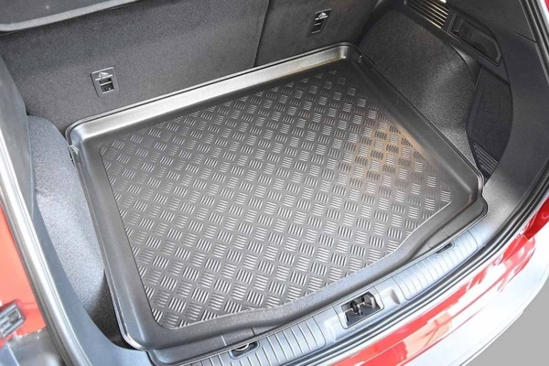 Tavita portbagaj Ford Kuga III, fabricatie 2020 - prezent (roata de rezerva ingusta / chit de reparatie)