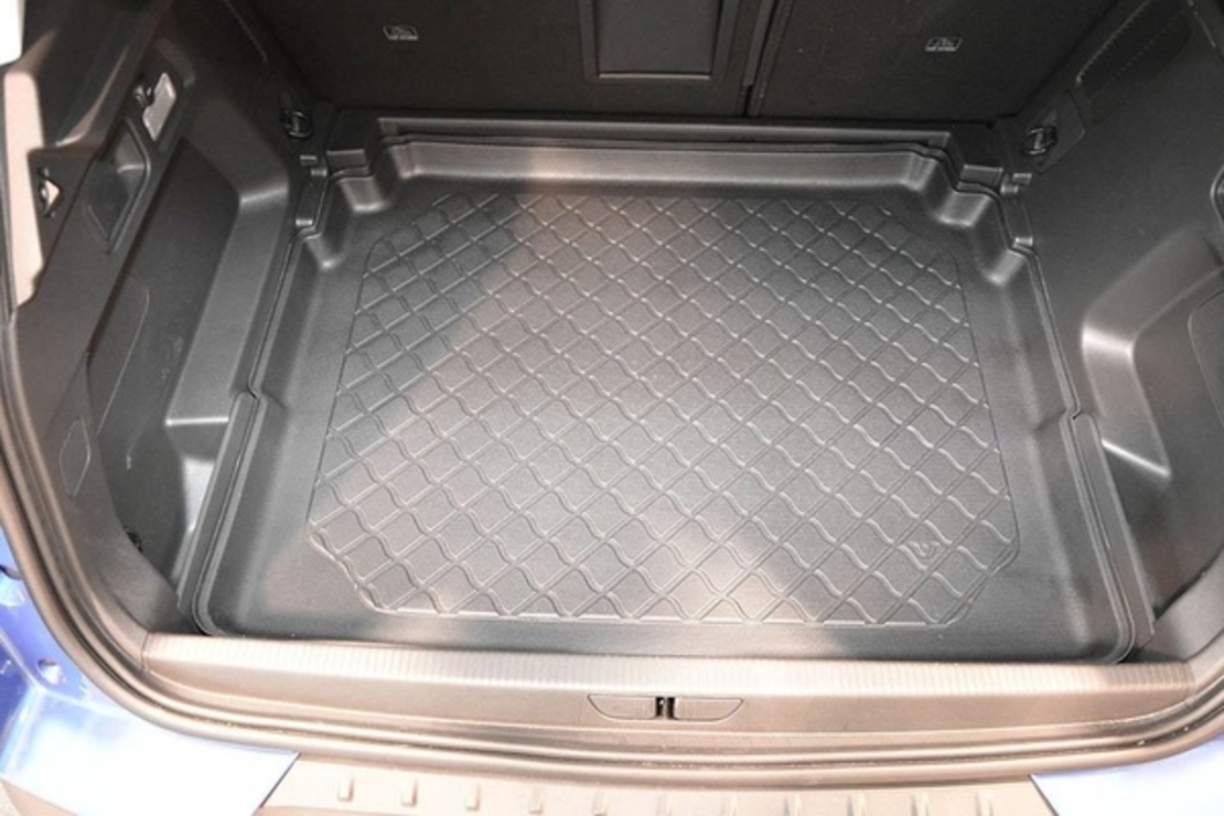 Tavita de portbagaj Peugeot 3008 II, caroserie SUV, fabricatie 11.2016 - prezent, portbagaj inferior