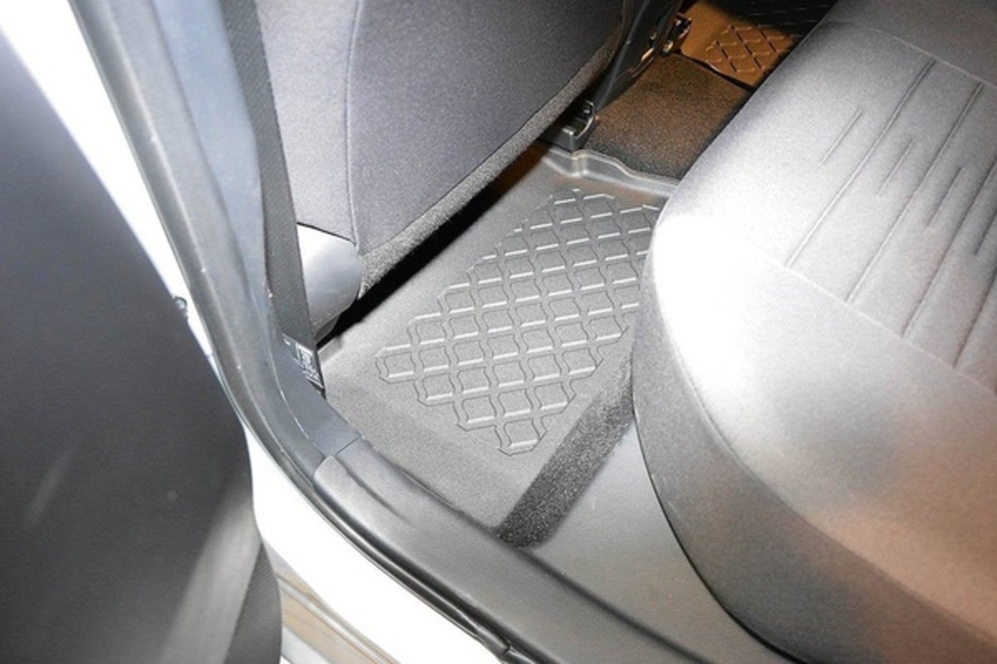 Covorase auto tip tavita Toyota Auris II, fabricatie 01.2013 - 12.2018 (inclusiv Hybrid)