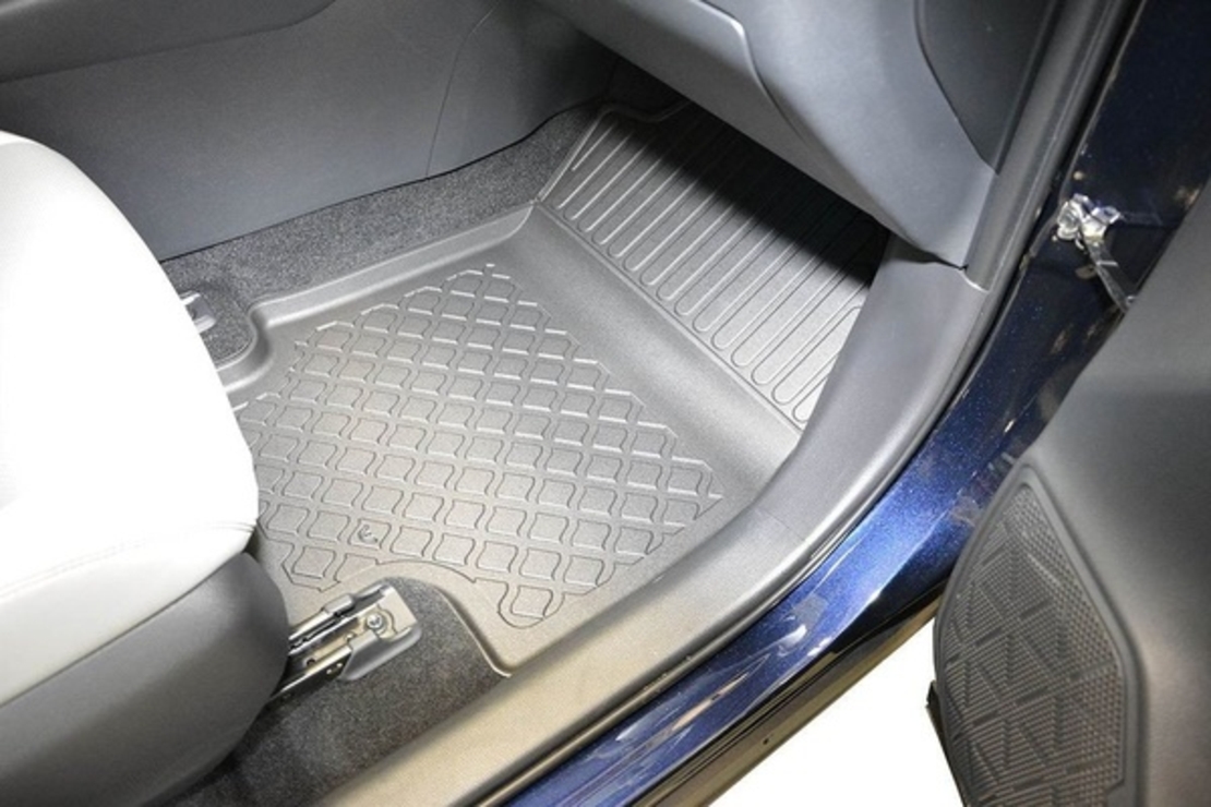 Covorase tip tavita Toyota RAV4 V, caroserie SUV, fabricatie 01.2019 - prezent, cutie automata