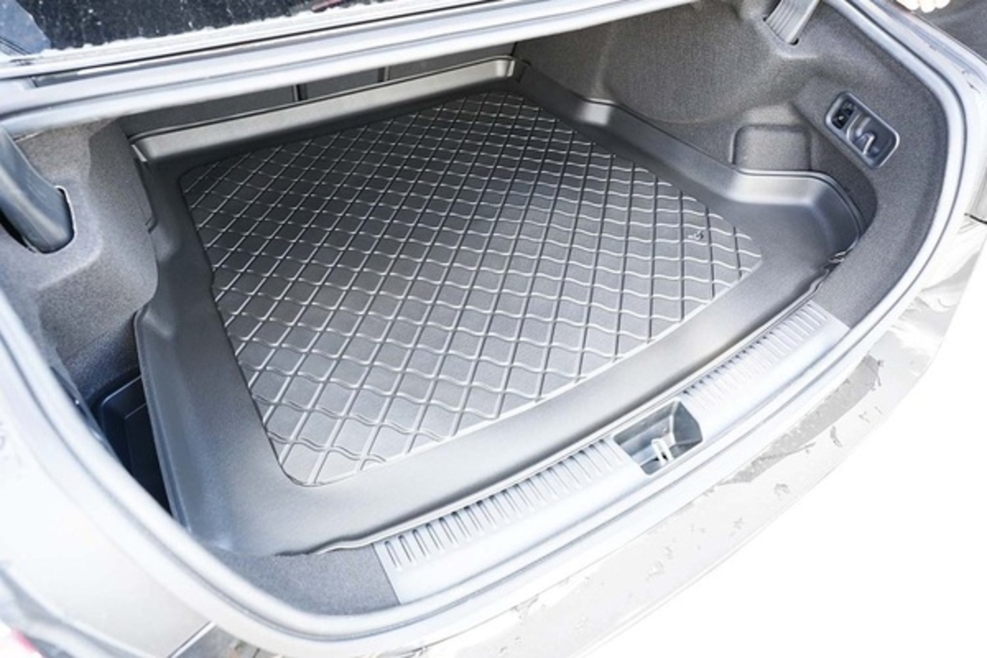 Tavita portbagaj Mercedes E-Class W214 PHEV fabricatie 10.2023 - prezent, caroserie sedan
