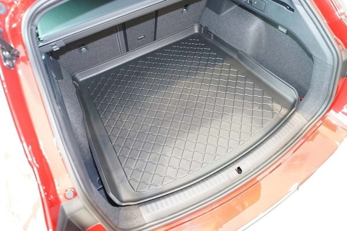 Tavita portbagaj Seat Leon IV, caroserie break, fabricatie 03.2020 - prezent