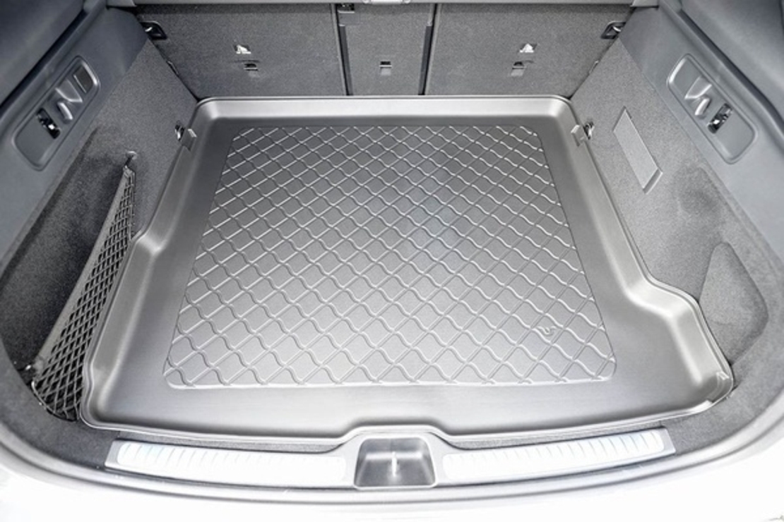 Tavita portbagaj Mercedes GLC X254, fabricatie 07.2022 - prezent, caroserie suv, nu corespunde pentru PHEV