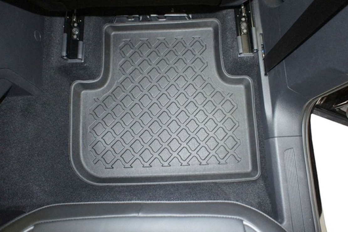 Covorase auto tip tavita VW Tiguan fabricatie 04.2016 - prezent