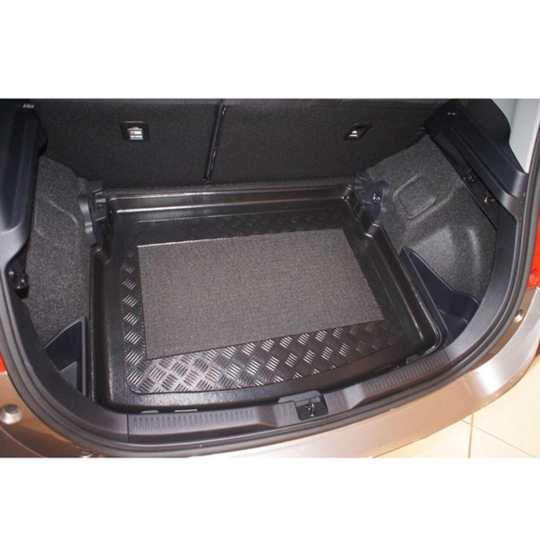 Tavita portbagaj Toyota Auris fabricatie 2013 - prezent (cu podea ajustabila pe inaltime)