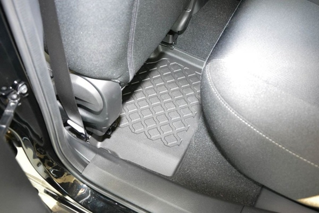 Covorase auto tip tavita Mazda CX3 fabricatie 02.2015 - prezent