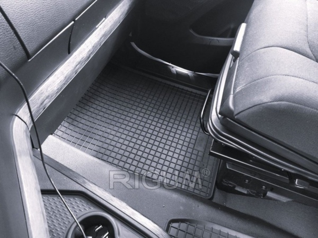 Tavita de portbagaj BMW Seria 2 F44, anul de fabricatie 03.2020 - prezent, caroserie gran coupé