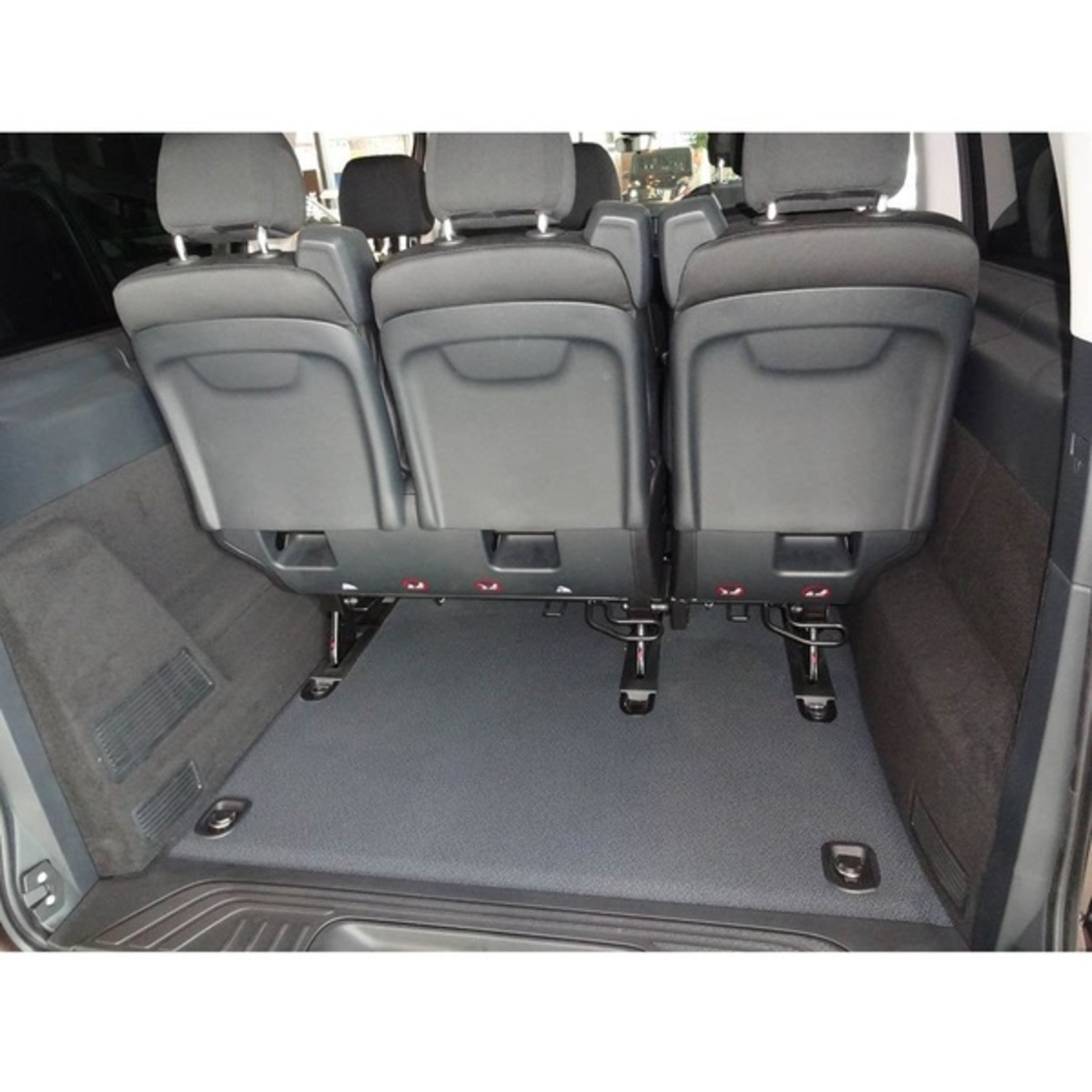 Tavita portbagaj Mercedes Vito Tourer Long fabricatie 2014 - prezent (in spatele randului 3 de scaune) GRD