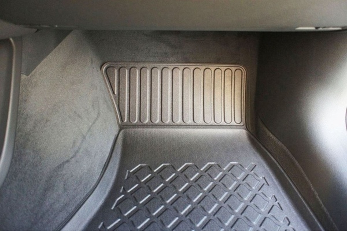 Covorase auto tip tavita Audi A6 C7 fabricatie 09.2010 - 2018