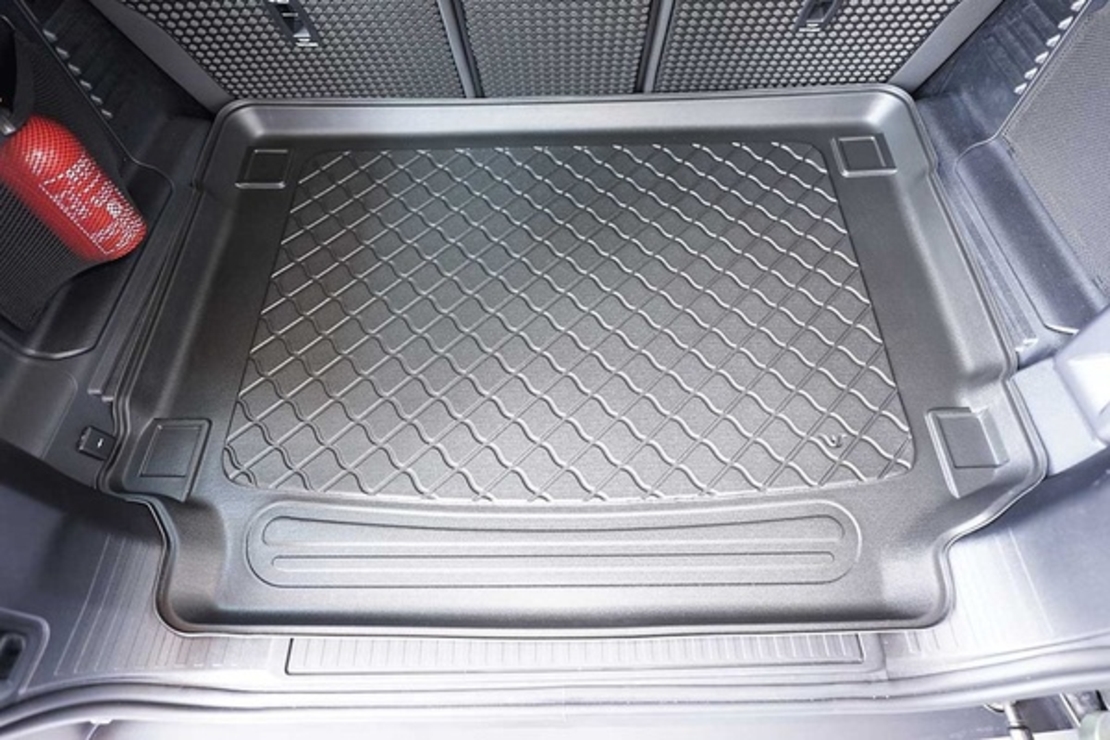 Tavita de portbagaj Land Rover Defender (L663) 110 , anul de fabricatie 01.2020 - prezent, caroserie SUV - 5 locuri