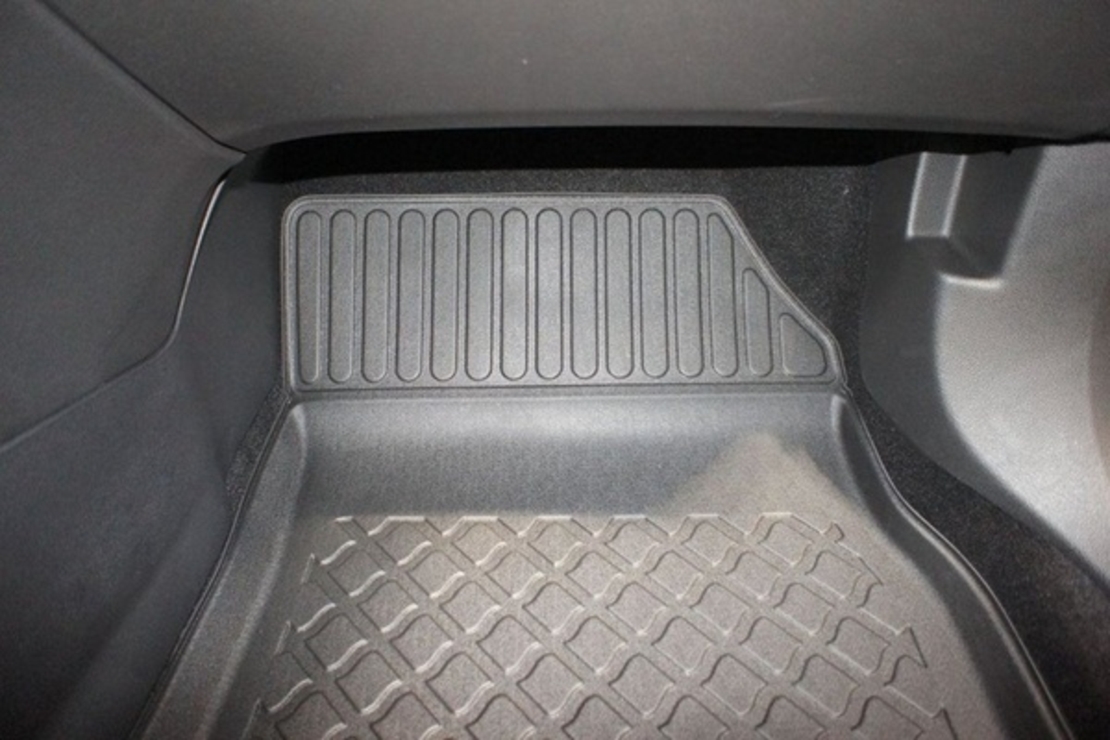 Covorase auto tip tavita Opel Astra J fabricatie 2009 - 2015
