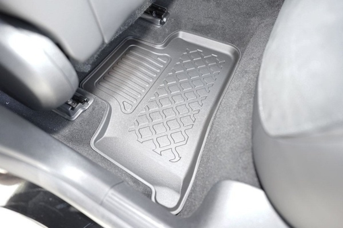 Covorase tip tavita Mercedes GLC-Class (x254), anul de fabricatie 07.2022-prezent, caroserie SUV