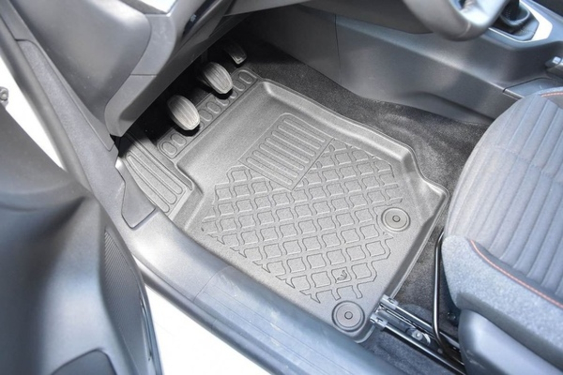 Covorase auto tip tavita Peugeot 208 II, fabricatie 06.2019 - prezent (nu electric)